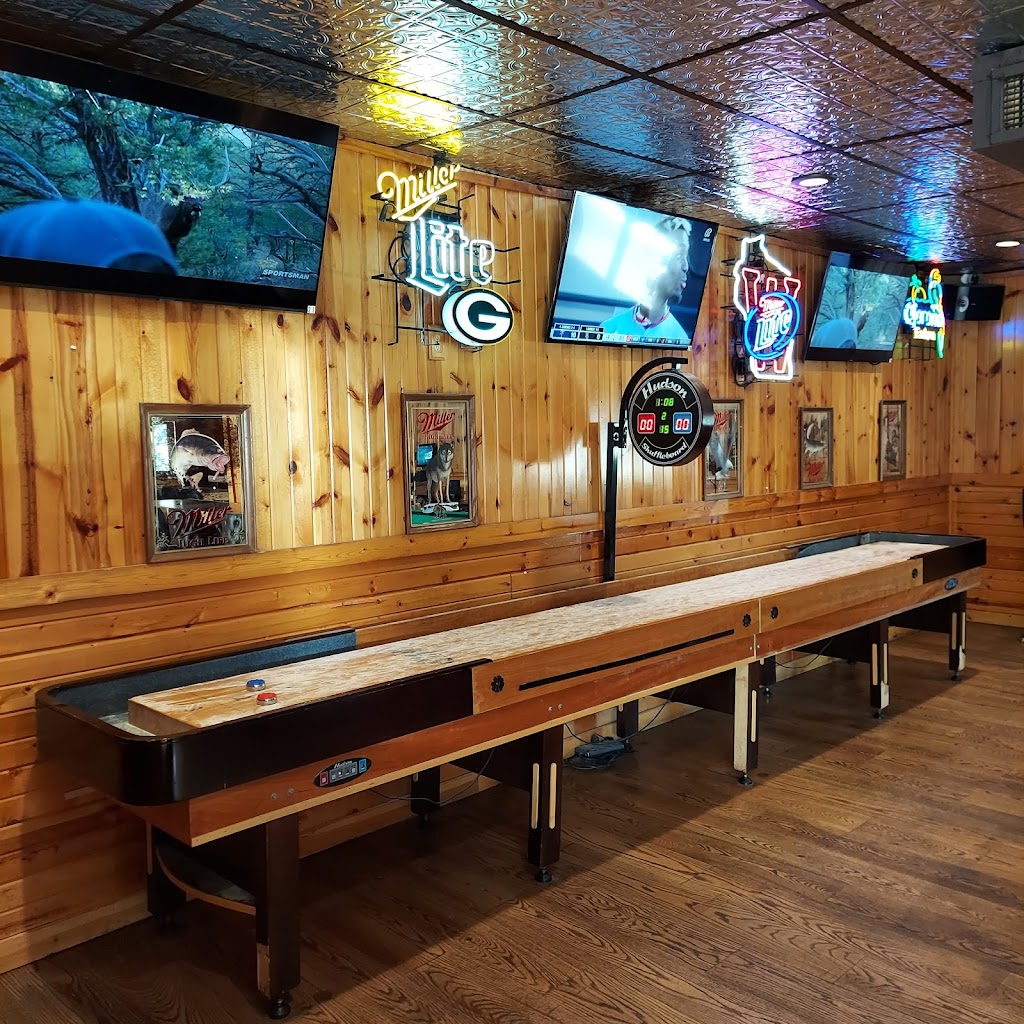 Starrs Bar | 315 Wisconsin St N, Hudson, WI 54016, USA | Phone: (715) 386-2109