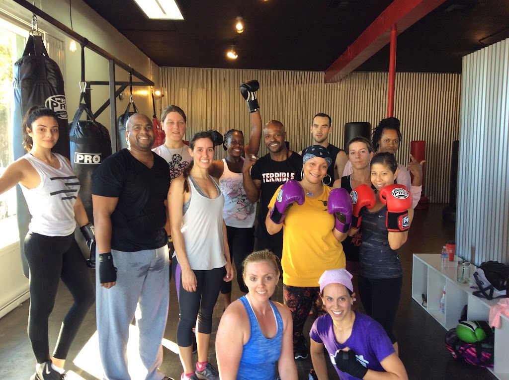 World Champion Cardio Boxing INC. | 11700 Magnolia Blvd, Valley Village, CA 91607 | Phone: (323) 440-2424