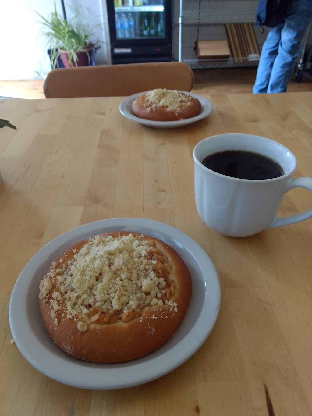 Akis BreadHaus | 2506 NE Central Ave, Minneapolis, MN 55418, USA | Phone: (612) 578-7897