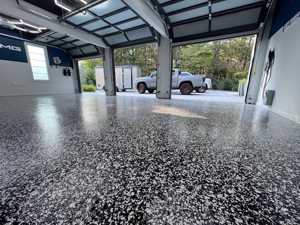 Deluxe Finish Garage Floors | 236 Gold Valley Crossing, Canton, GA 30114, USA | Phone: (404) 219-1590