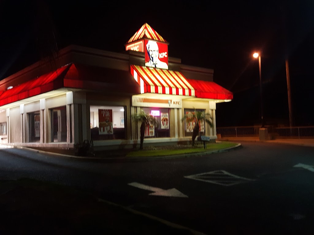 KFC | 87-1978 Farrington Hwy, Waianae, HI 96792, USA | Phone: (808) 668-1030