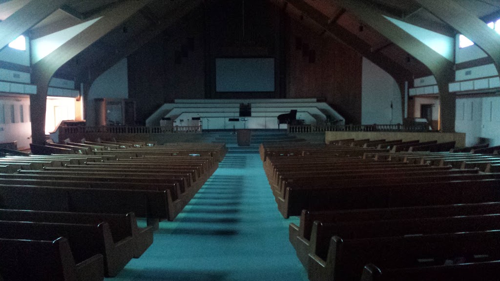 Chapel In Marlboro | 8700 Edison St NE, Louisville, OH 44641, USA | Phone: (330) 935-0132