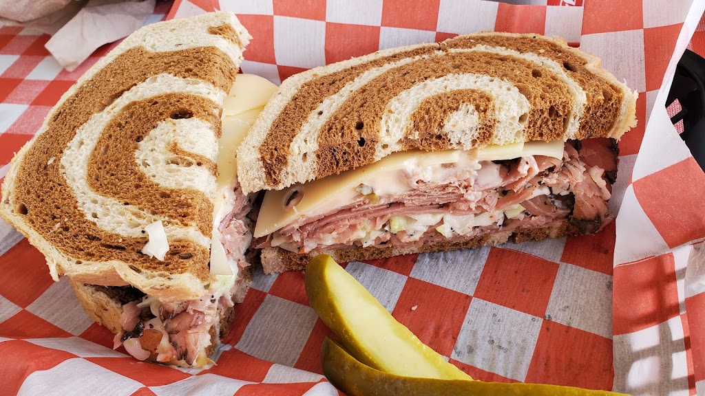 Olivers Deli | 6602 Delmonico Dr, Colorado Springs, CO 80919, USA | Phone: (719) 599-9411