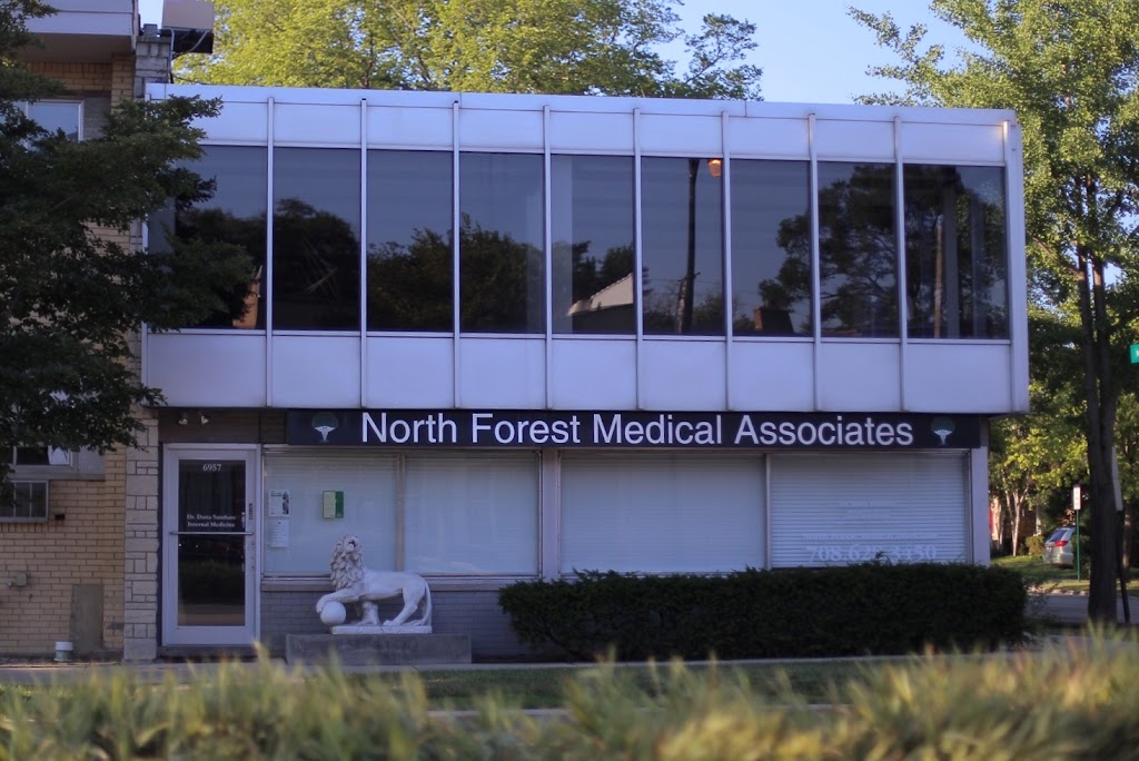 North Forest Medical Associates | 6957 W North Ave, Oak Park, IL 60302, USA | Phone: (708) 628-3450
