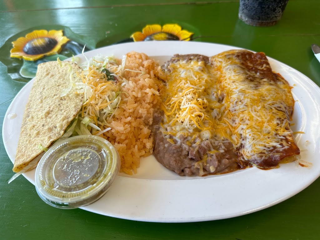 La Cresta Restaurant and Caffé | 1331 La Cresta Blvd, El Cajon, CA 92021, USA | Phone: (619) 938-3436