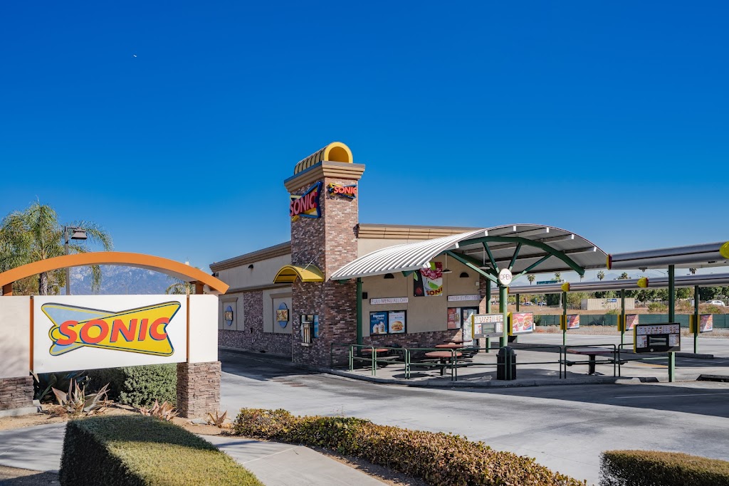 Sonic Drive-In | 40 Rio Rancho Rd, Pomona, CA 91766, USA | Phone: (909) 865-4728