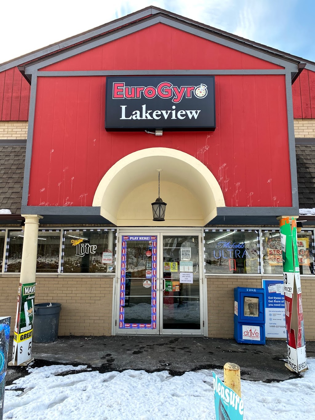 EuroGyro- Portage Lakes (LAKEVIEW DRIVE- THRU) | 3102 S Main St, Akron, OH 44319, USA | Phone: (330) 644-8843