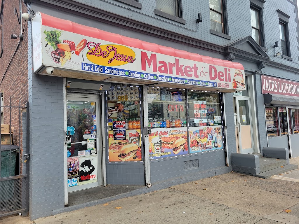 De Jesus Deli & Market | 900 Broadway, Newark, NJ 07104, USA | Phone: (973) 482-5888