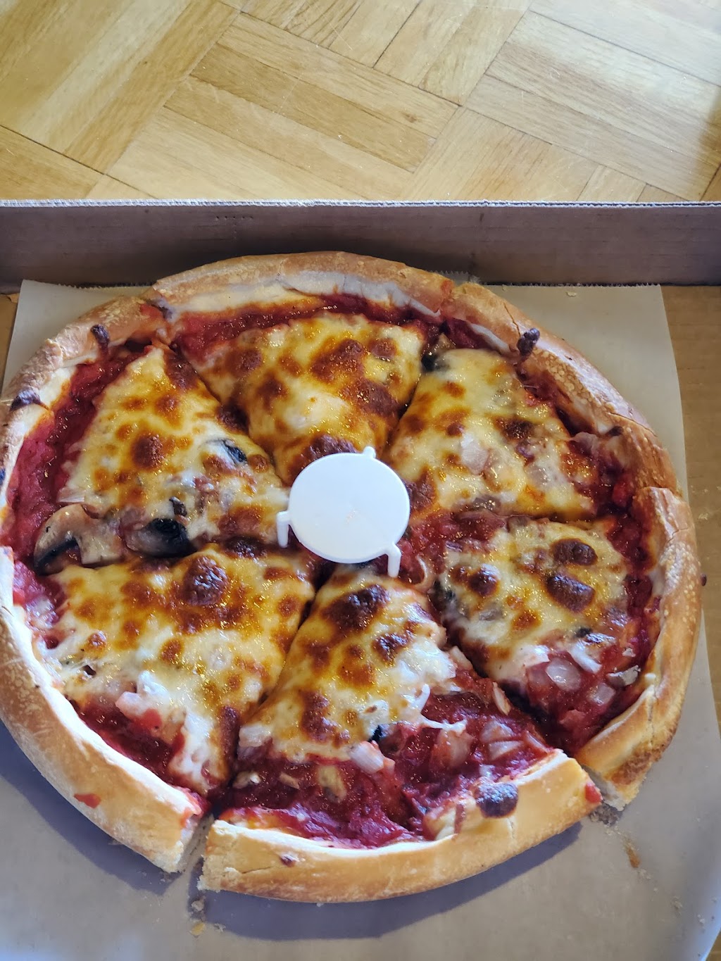 Conans Pizza North | 2438 W Anderson Ln., Austin, TX 78757, USA | Phone: (512) 459-3221