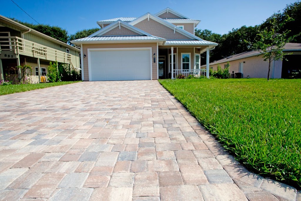 Allphases Fence and Pavers | 1300 Canal St, New Smyrna Beach, FL 32168, USA | Phone: (386) 423-9898