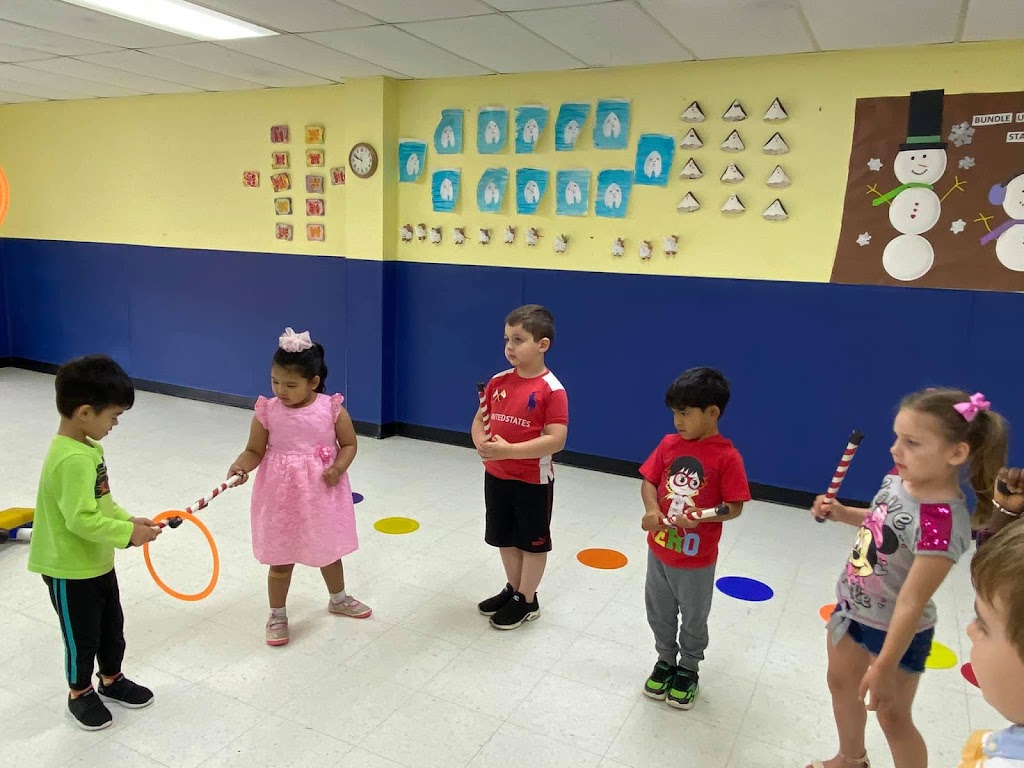 Sunshine Daycare | 223 Oakwood Ln, Lewisville, TX 75067, USA | Phone: (972) 219-9179