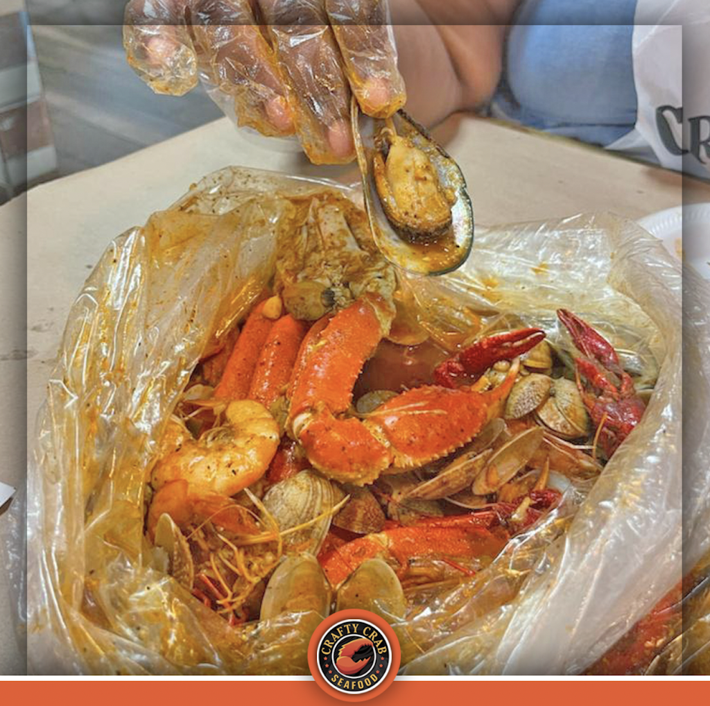 Crafty Crab Margate | 5379 W Atlantic Blvd, Margate, FL 33063, USA | Phone: (954) 532-1896