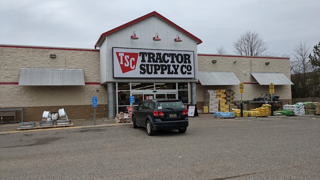 Tractor Supply Co. | 4633 25, Montevallo, AL 35115, USA | Phone: (205) 665-3247