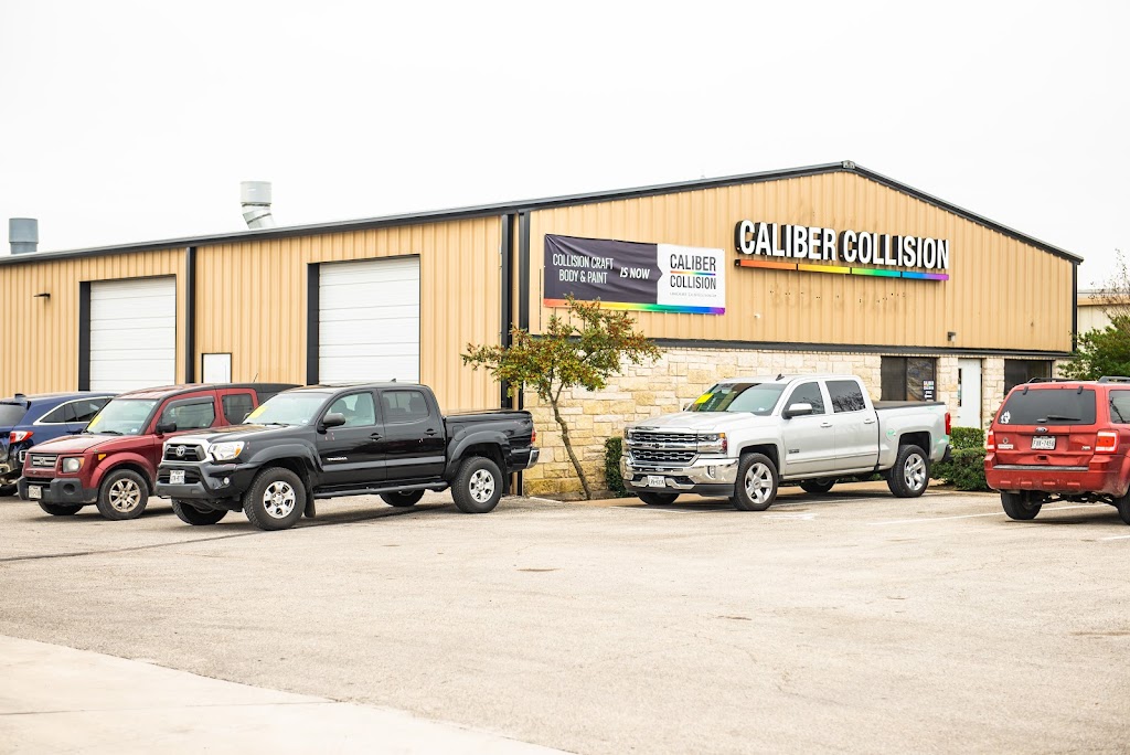 Caliber Collision | 653 W Front St, Hutto, TX 78634, USA | Phone: (512) 759-5040