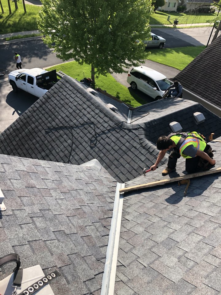 Timberline Roofing & Contracting | 4463 White Bear Pkwy Ste 103, White Bear Lake, MN 55110, USA | Phone: (612) 284-5329