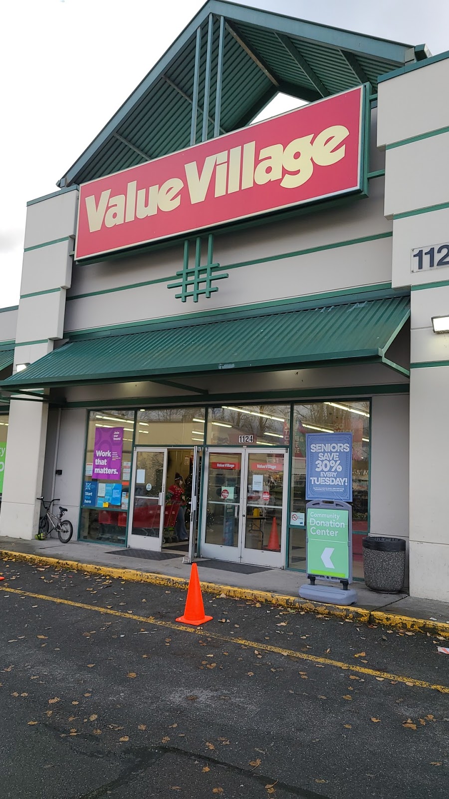 Value Village | 1124 River Rd, Puyallup, WA 98371, USA | Phone: (253) 848-1582