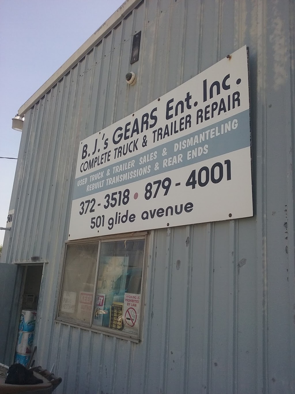 B Js Gears & Truck Sales | 501 Glide Ave, West Sacramento, CA 95691, USA | Phone: (916) 372-3518