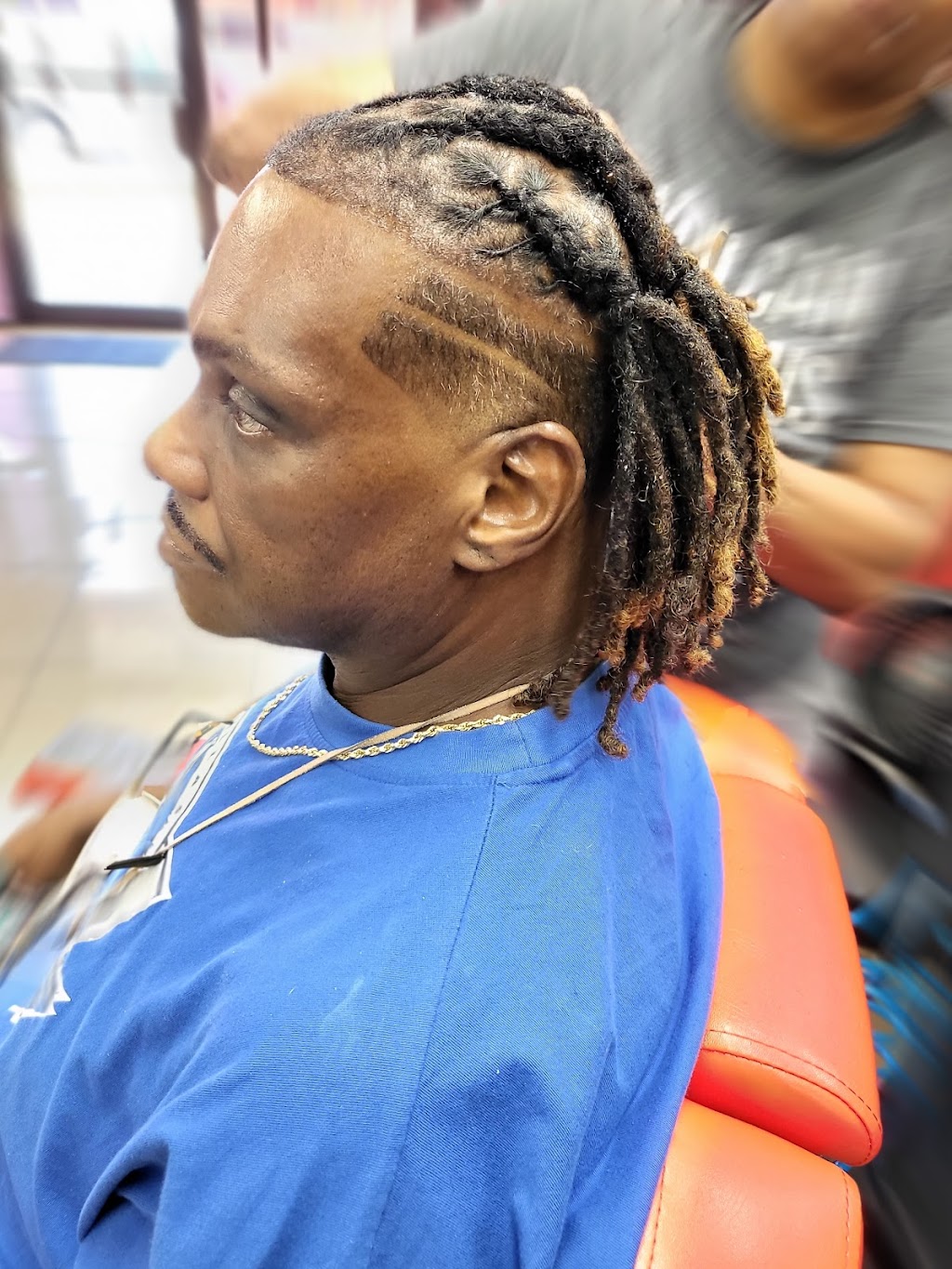 ARICHCUTZ (A. Rich Cutz) | 3917 W Camp Wisdom Rd Suite #102, Dallas, TX 75237, USA | Phone: (214) 296-7120