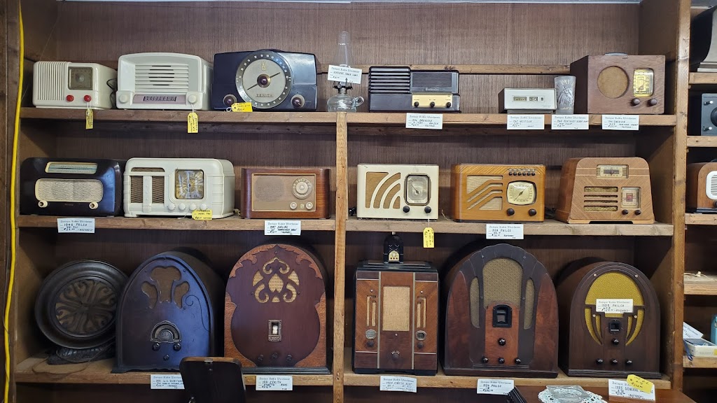 Antique Radio Warehouse | Berea, KY 40403, USA | Phone: (859) 661-2819