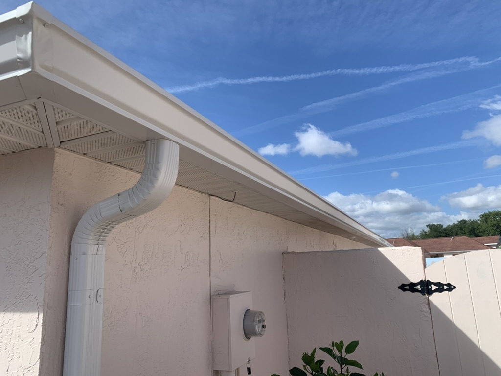 Watkins Seamless Gutters | 9737 SE 170th Ln, Summerfield, FL 34491, USA | Phone: (352) 812-0831