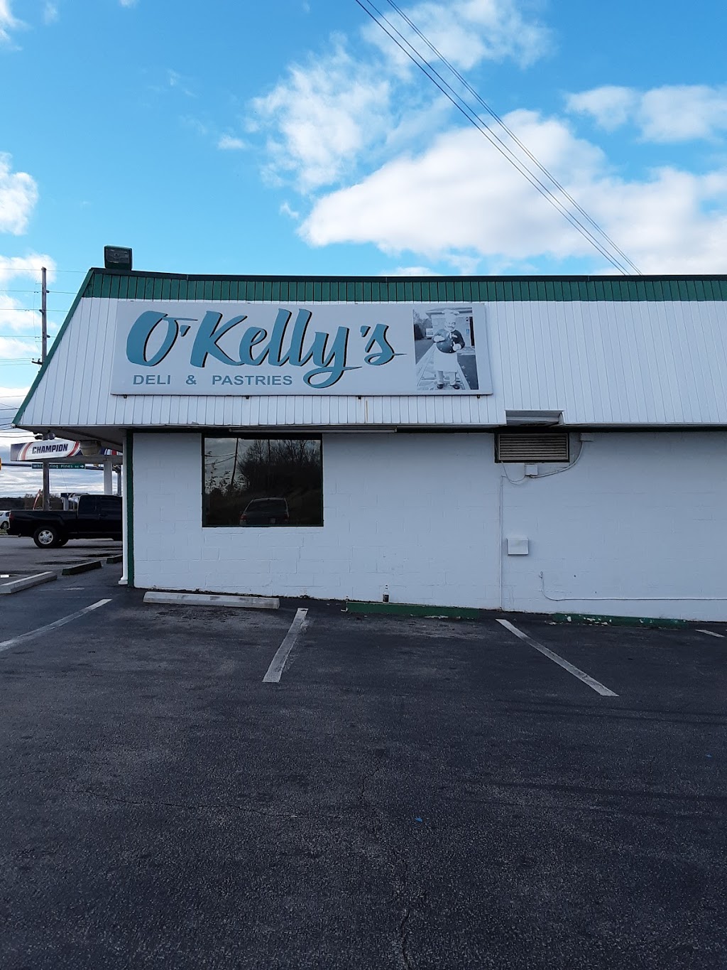 Okellys express deli and pastries | 12288 Martinsville Hwy, Danville, VA 24541, USA | Phone: (434) 822-3873