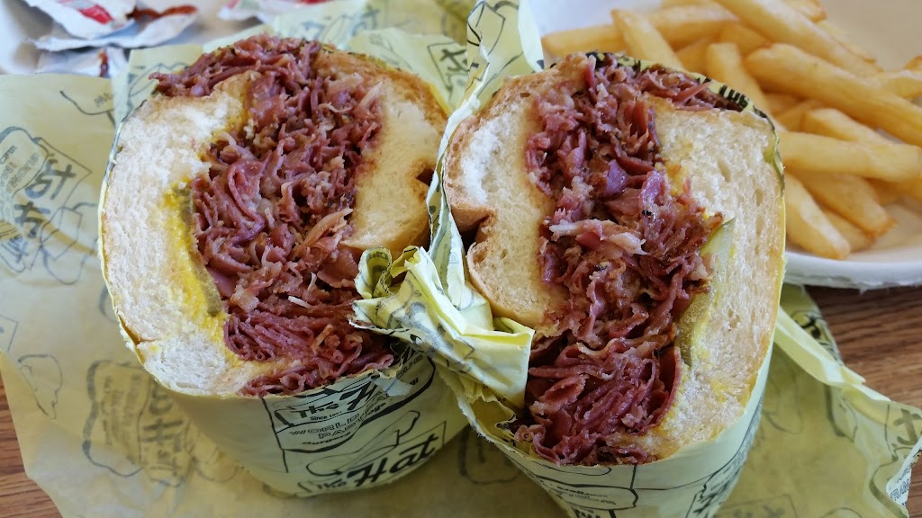 The Hat | 491 N Lake Ave, Pasadena, CA 91101, USA | Phone: (626) 449-1844