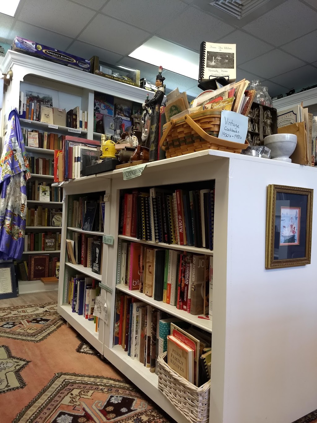 Yorktown Bookshop | 328 Water St, Yorktown, VA 23690, USA | Phone: (757) 969-6626