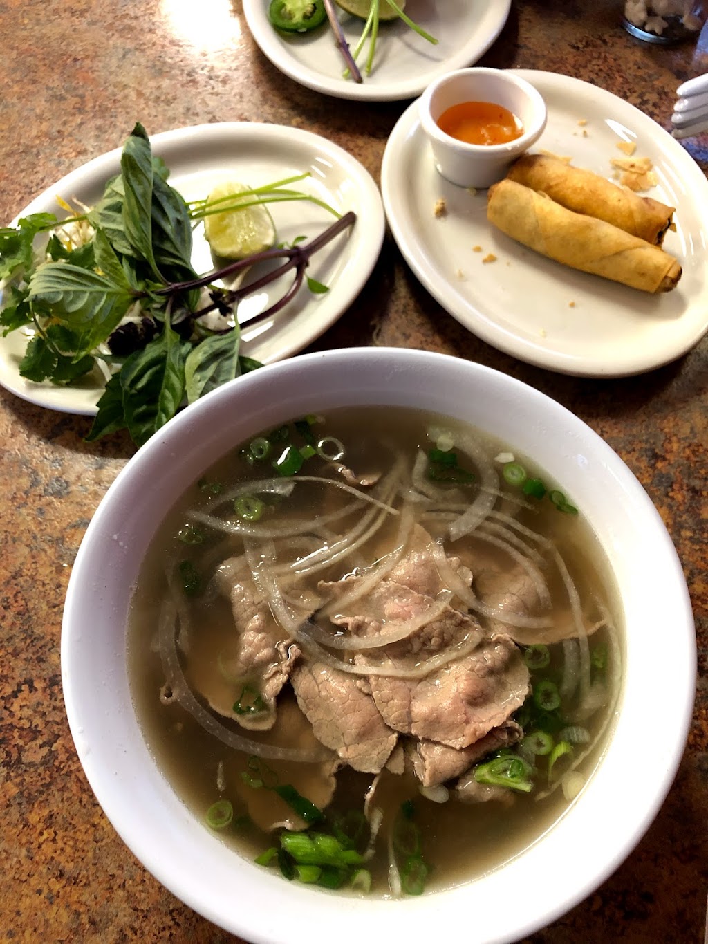 Phở & Thai Cuisine | 12812 Old Glenn Hwy, Eagle River, AK 99577, USA | Phone: (907) 622-8424