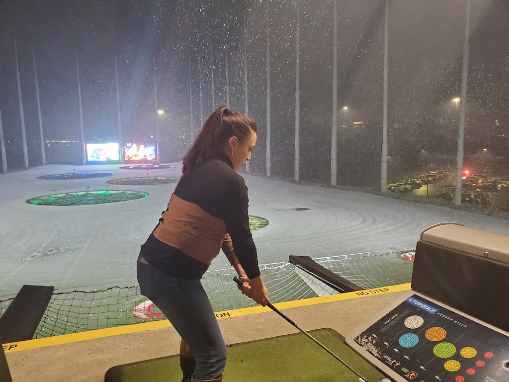 Topgolf | 500 Great Lakes Crossing Dr, Auburn Hills, MI 48326, USA | Phone: (248) 904-1032