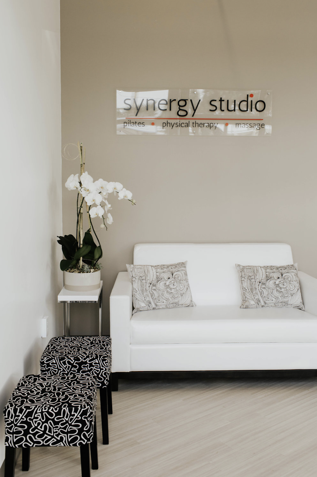 Synergy Studio | 4591 Lakeside Dr #103, Jacksonville, FL 32210, USA | Phone: (904) 387-9355