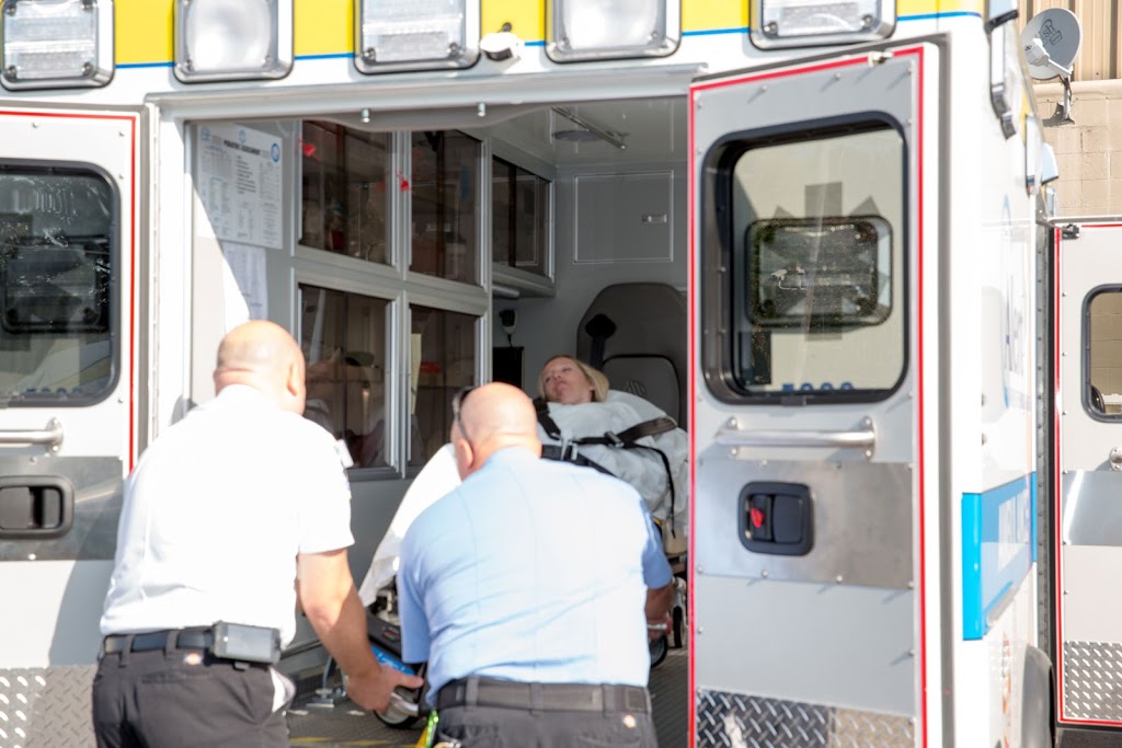 Alert Ambulance Service | 275-293 Green St, Hackensack, NJ 07601, USA | Phone: (800) 244-6923