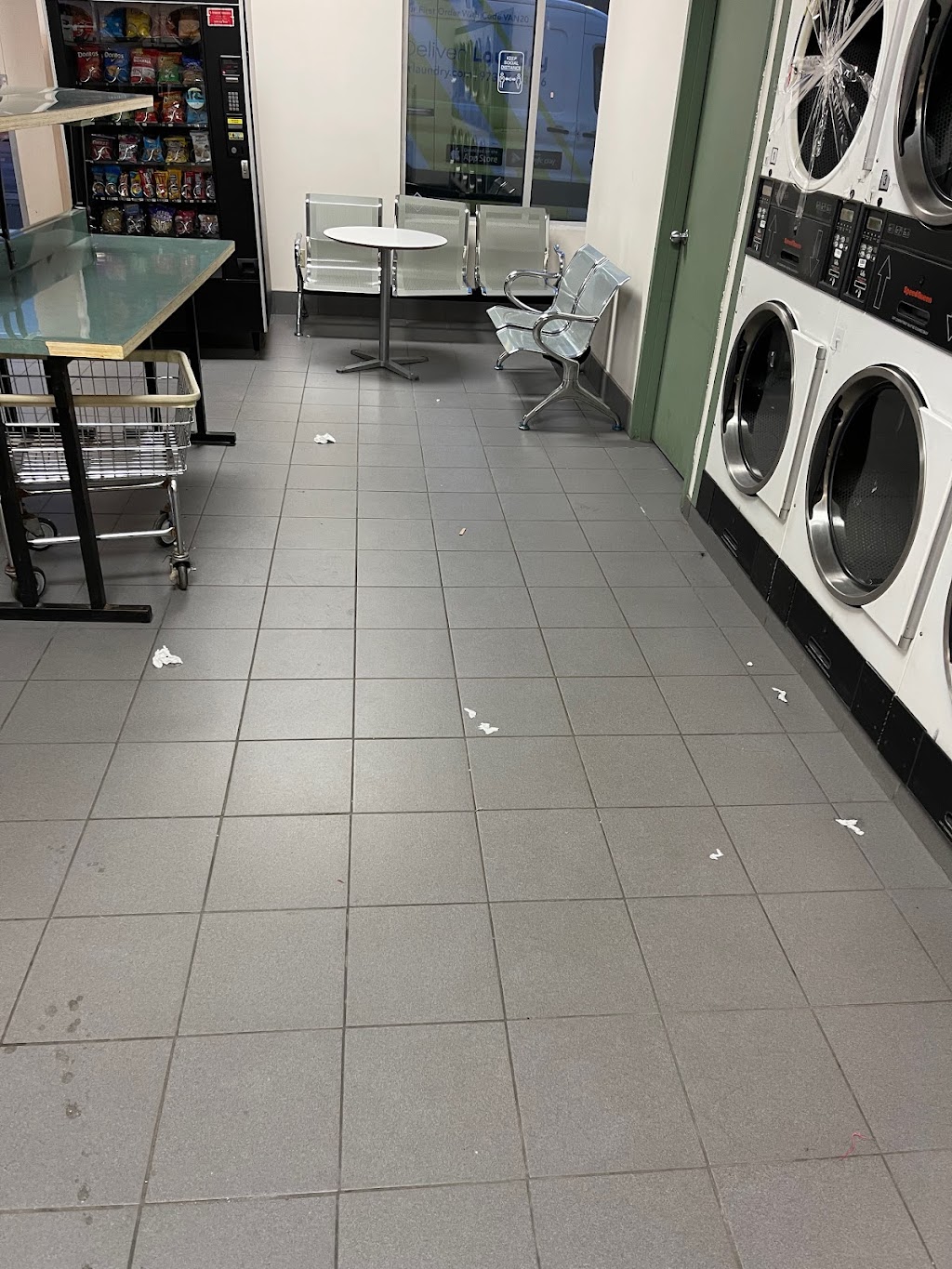 Splash Laundromat | 1351 Queen Anne Rd, Teaneck, NJ 07666, USA | Phone: (201) 817-8111