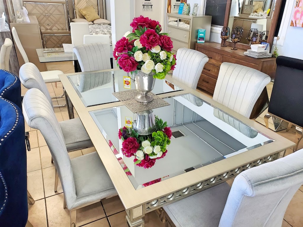 Marjories Furniture | 1950 E Charleston Blvd, Las Vegas, NV 89104, USA | Phone: (725) 735-2019