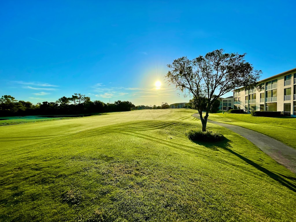 Stoneybrook Golf and Country Club | Palmer Ranch, 8801 Stoneybrook Blvd, Sarasota, FL 34238, USA | Phone: (941) 966-2711