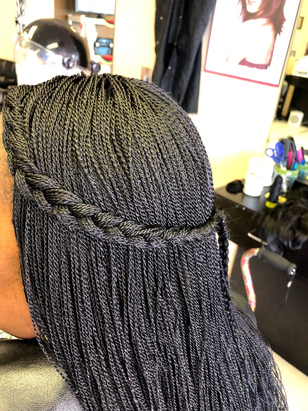 Sarahs Hair Braiding | 713 W Main St Suite 107, Hendersonville, TN 37075, USA | Phone: (615) 828-1554