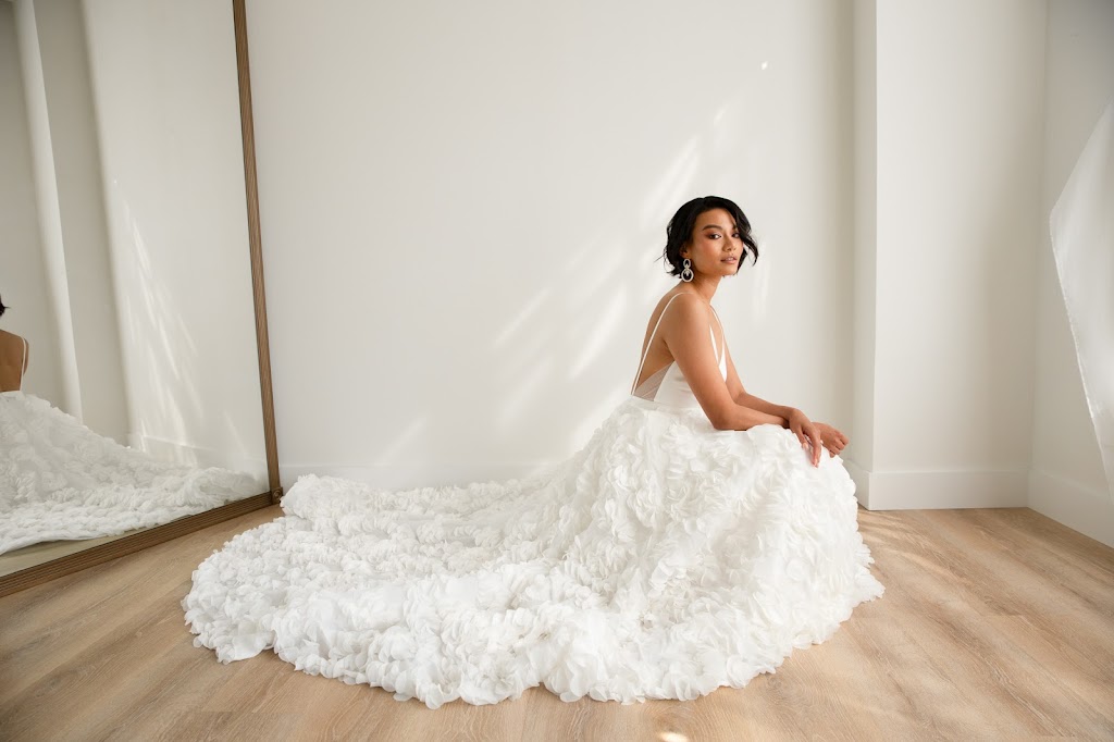 Rebecca Schoneveld Bridal Atelier | 3 W Main St, Irvington, NY 10533, USA | Phone: (914) 236-4032