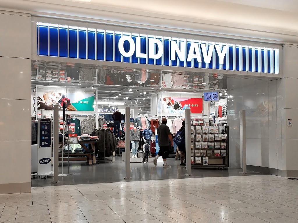 Old Navy | 14006 Riverside Dr, Sherman Oaks, CA 91423, USA | Phone: (818) 995-8835