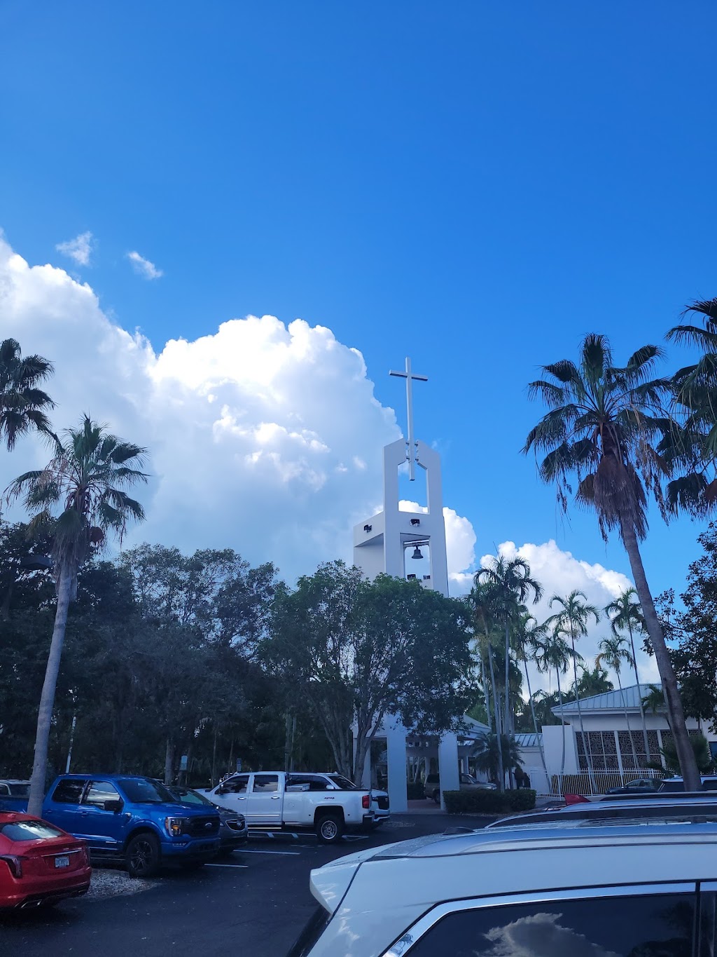 St Justin Martyr Church | 105500 Overseas Hwy, Key Largo, FL 33037, USA | Phone: (305) 451-1316