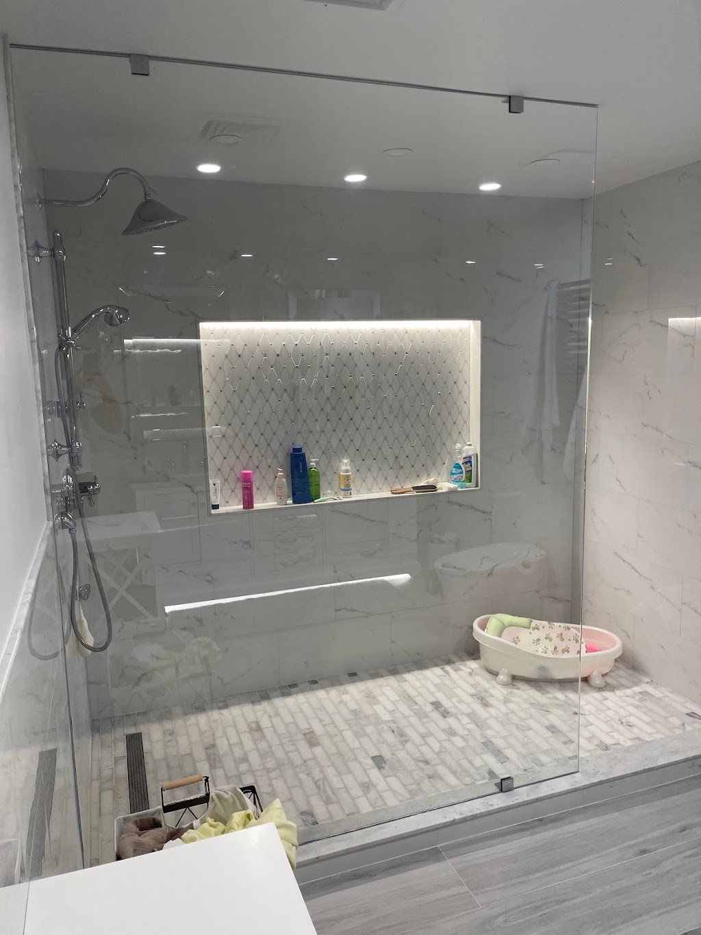 Superior Shower Doors | 15 Hampton St, Newton, NJ 07860, USA | Phone: (973) 948-2111