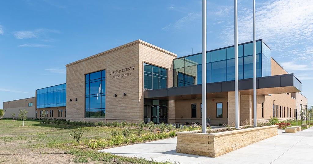 LeSueur County District Court | 435 E Derrynane St Suite 2400, Le Center, MN 56057 | Phone: (507) 357-8260