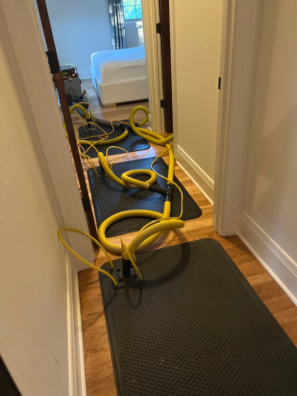 Emergency Restoration Specialists | 5615 S Pennsylvania Ave, Cudahy, WI 53110, USA | Phone: (414) 571-9977