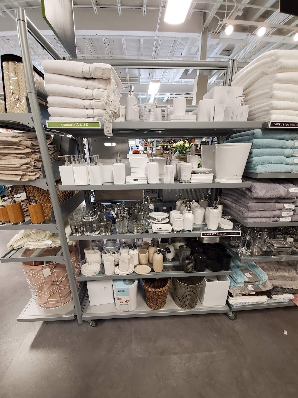 Homesense | 55 US-9, Manalapan Township, NJ 07726 | Phone: (732) 431-0525