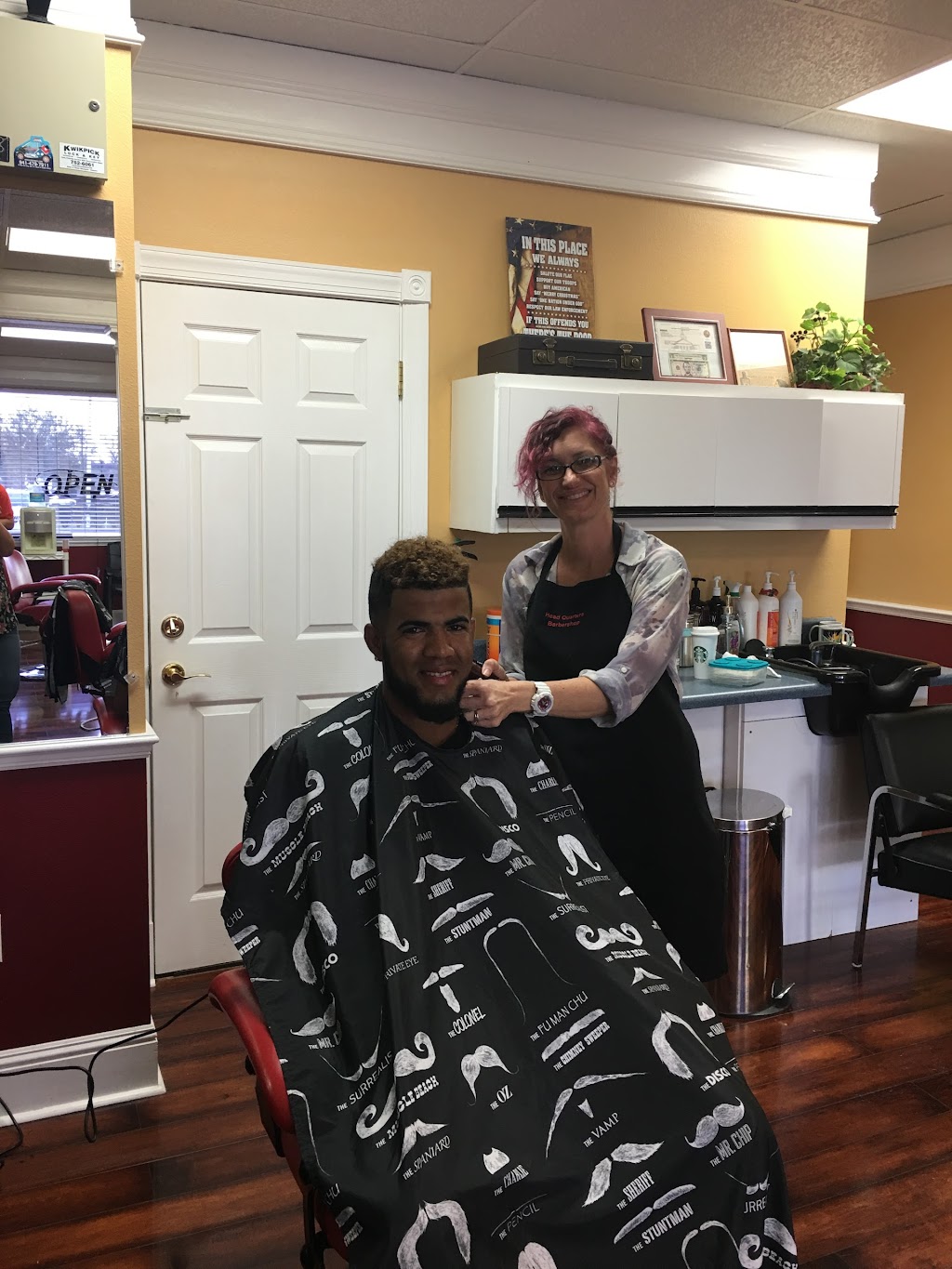 Head Quarters Barbershop | 8003 U.S. 301 N. #102, Parrish, FL 34219, USA | Phone: (941) 776-9927