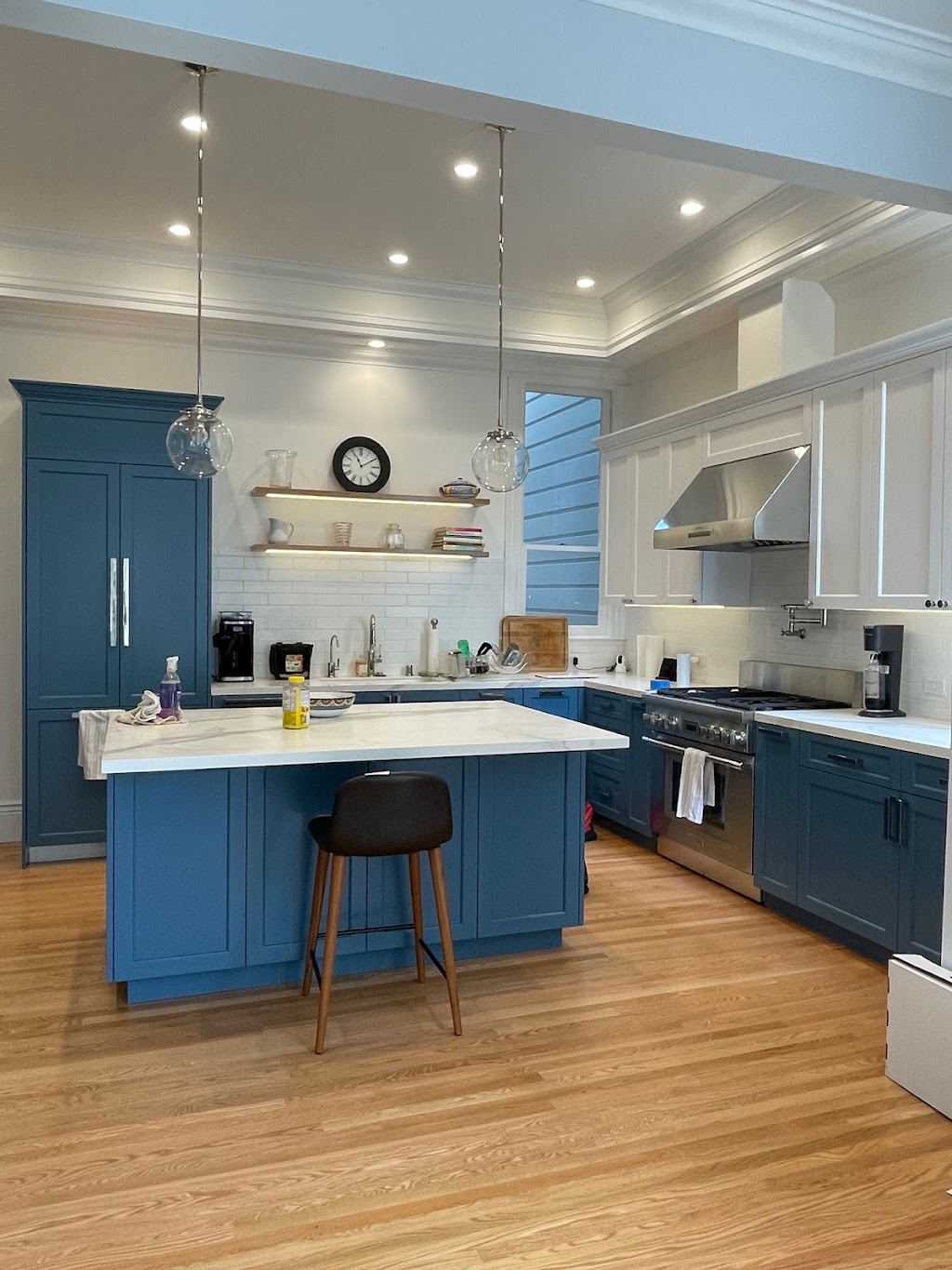Special Design Cabinet | 2085 Newcomb Ave, San Francisco, CA 94124, San Francisco, CA 94124, USA | Phone: (415) 920-2218