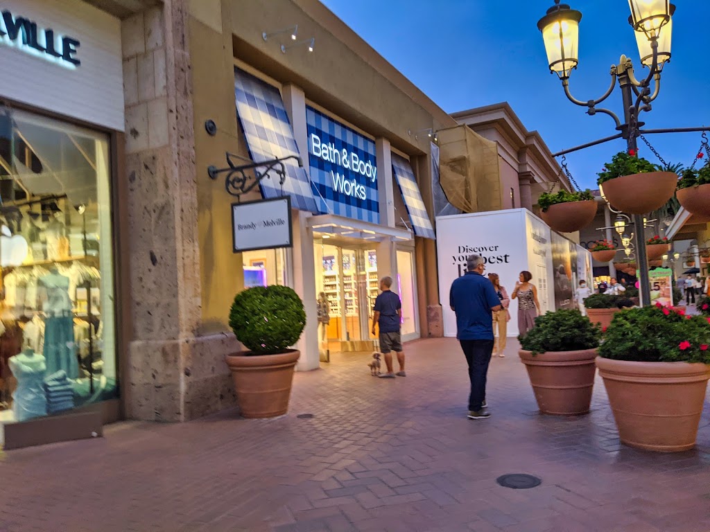 Bath & Body Works | 1079 Newport Center Dr, Newport Beach, CA 92660, USA | Phone: (949) 721-1186