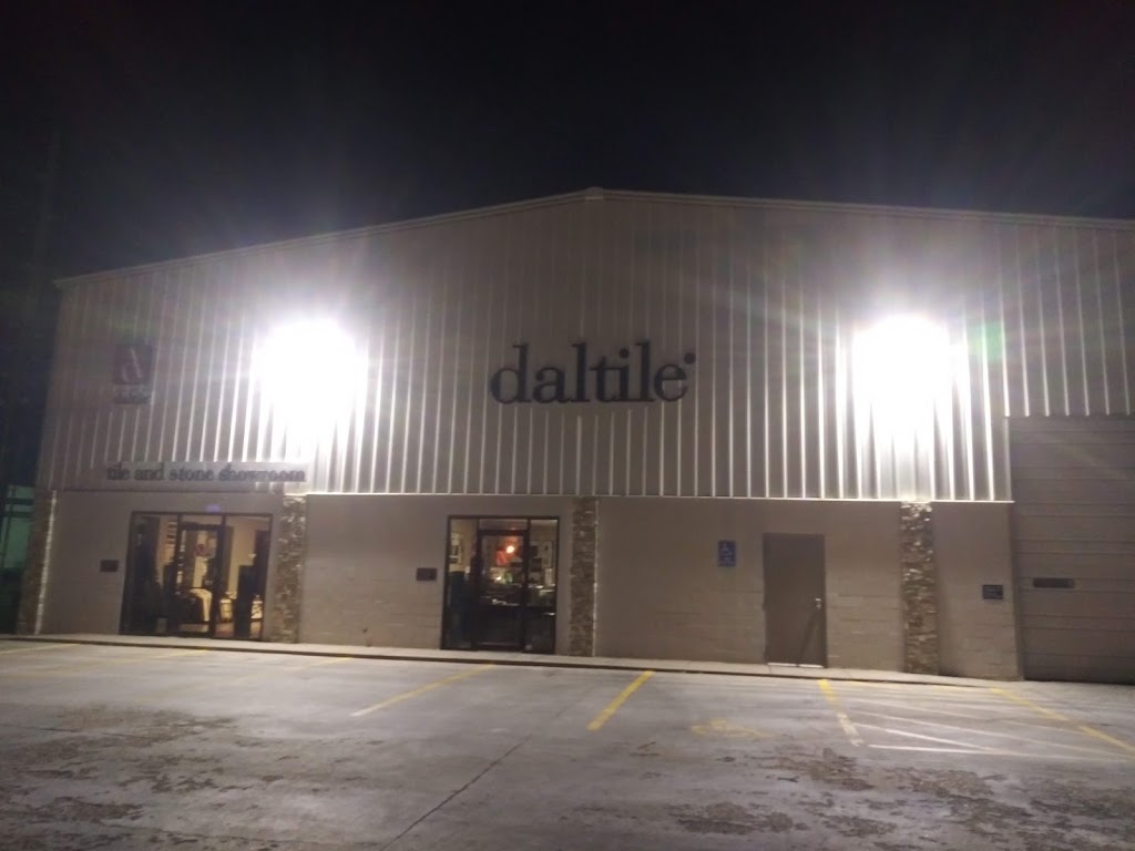 Daltile Sales Service Center | 2010 S Edwards St, Wichita, KS 67213, USA | Phone: (316) 941-9800