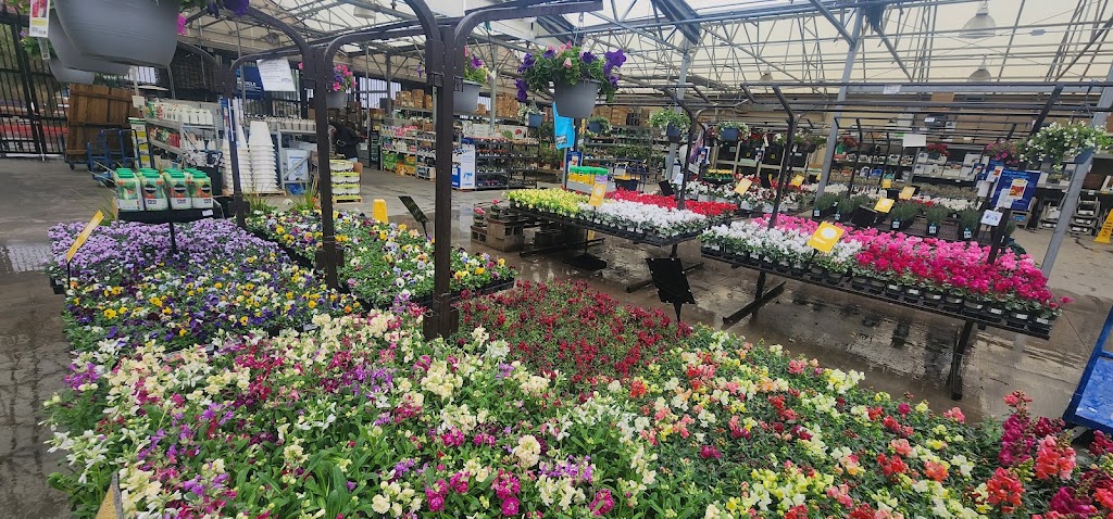 Lowes Garden Center | 12189 Apple Valley Rd, Apple Valley, CA 92308, USA | Phone: (760) 961-3000
