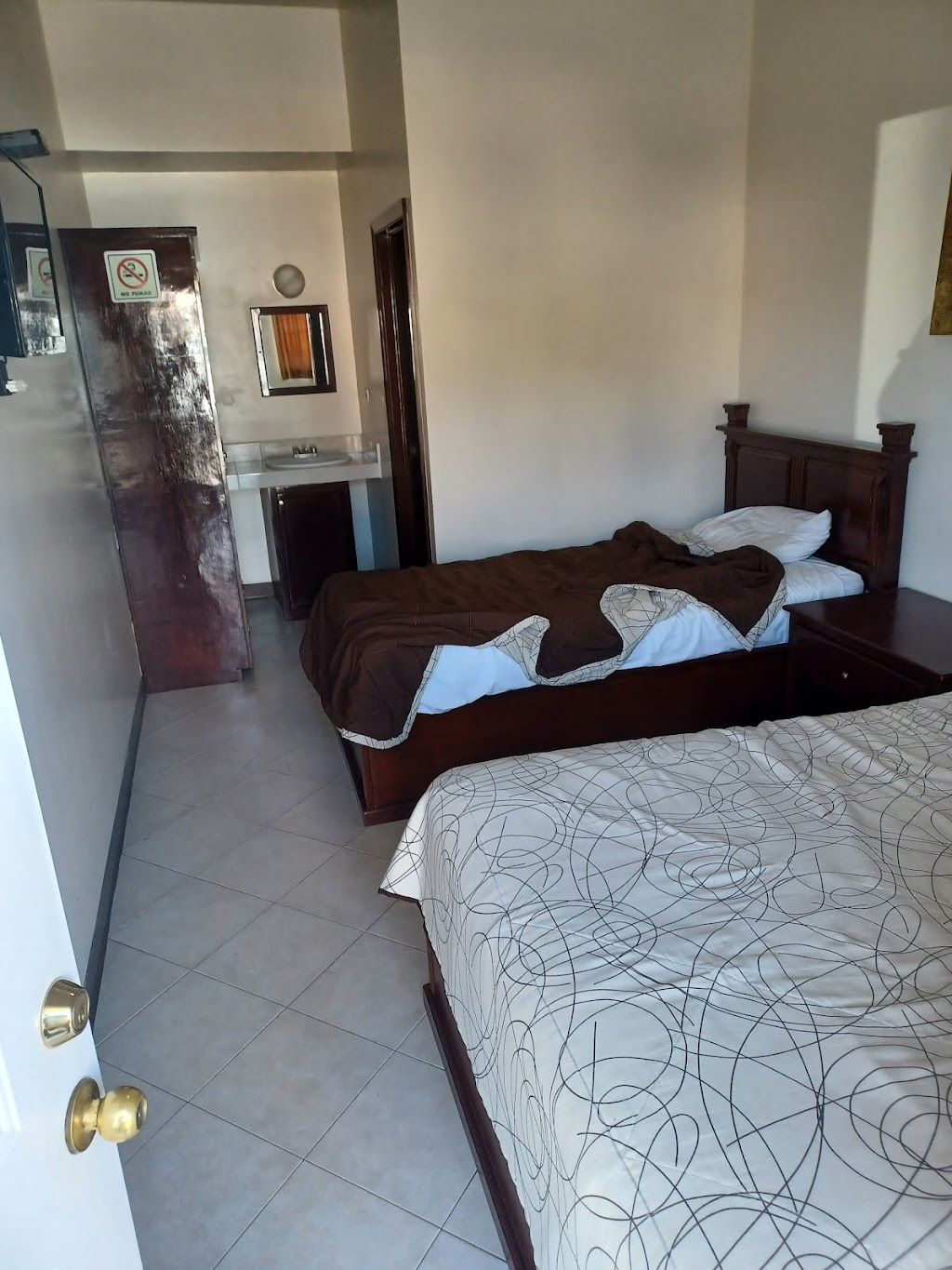 Hotel Victoria INN, Ciudad Juárez | Av. Paseo de la Victoria 2960, Moradas del Porvenir, 32546 Cd Juárez, Chih., Mexico | Phone: 656 613 4697