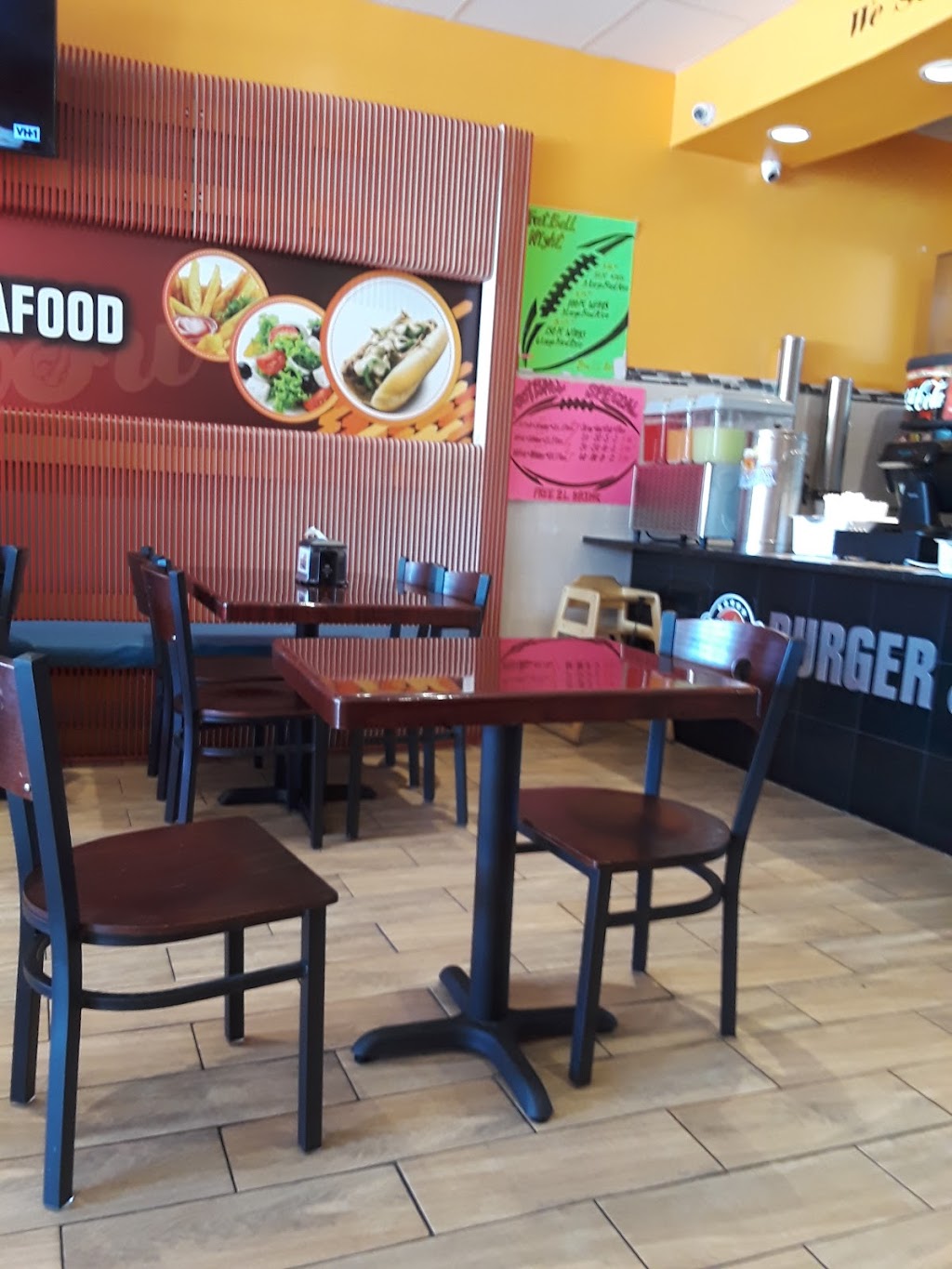 WOW BURGER & SEAFOOD | 6118 D Covington Hwy, Lithonia, GA 30058, USA | Phone: (770) 802-5088