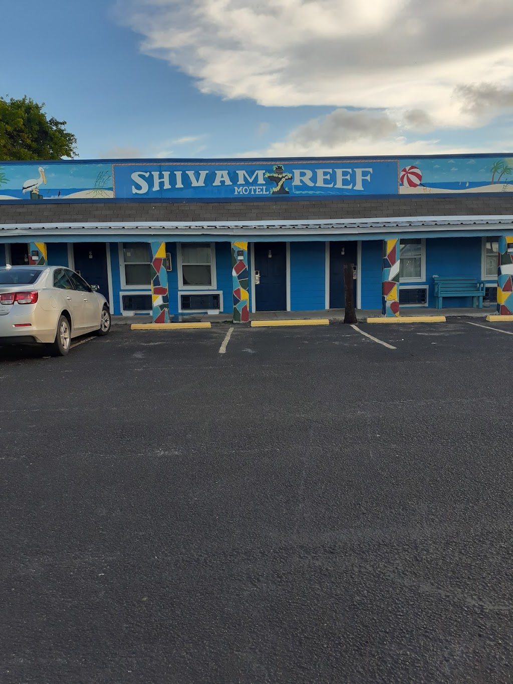 Shivam Reef Motel | 1011 E Market St, Rockport, TX 78382, USA | Phone: (361) 386-0059